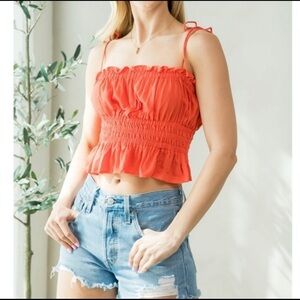 PRETTY POPPY Smocked Crop 🧡